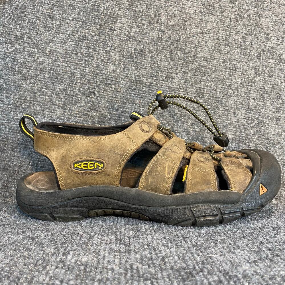 Keen Newport H2 Sandals Mens Size 9.5 Brown Leather Closed Toe Hiking Waterproof